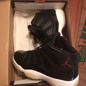 Big kids size 6 1/2 Air Jordan 11 Retro